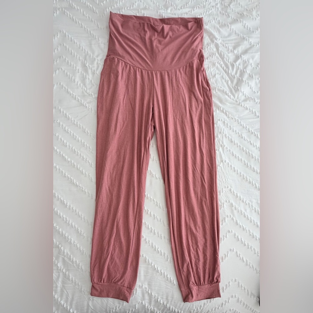 Old Navy Dusty Rose Maternity Jogger Pants